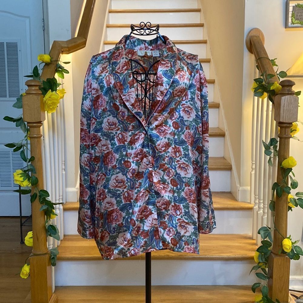 🪷✨ Victoria’s Secret Classic Vintage PJ Top Sleep Shirt ✨🪷